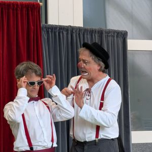 Clownshow (10)