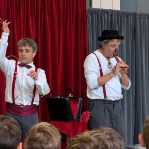 Clownshow (37)